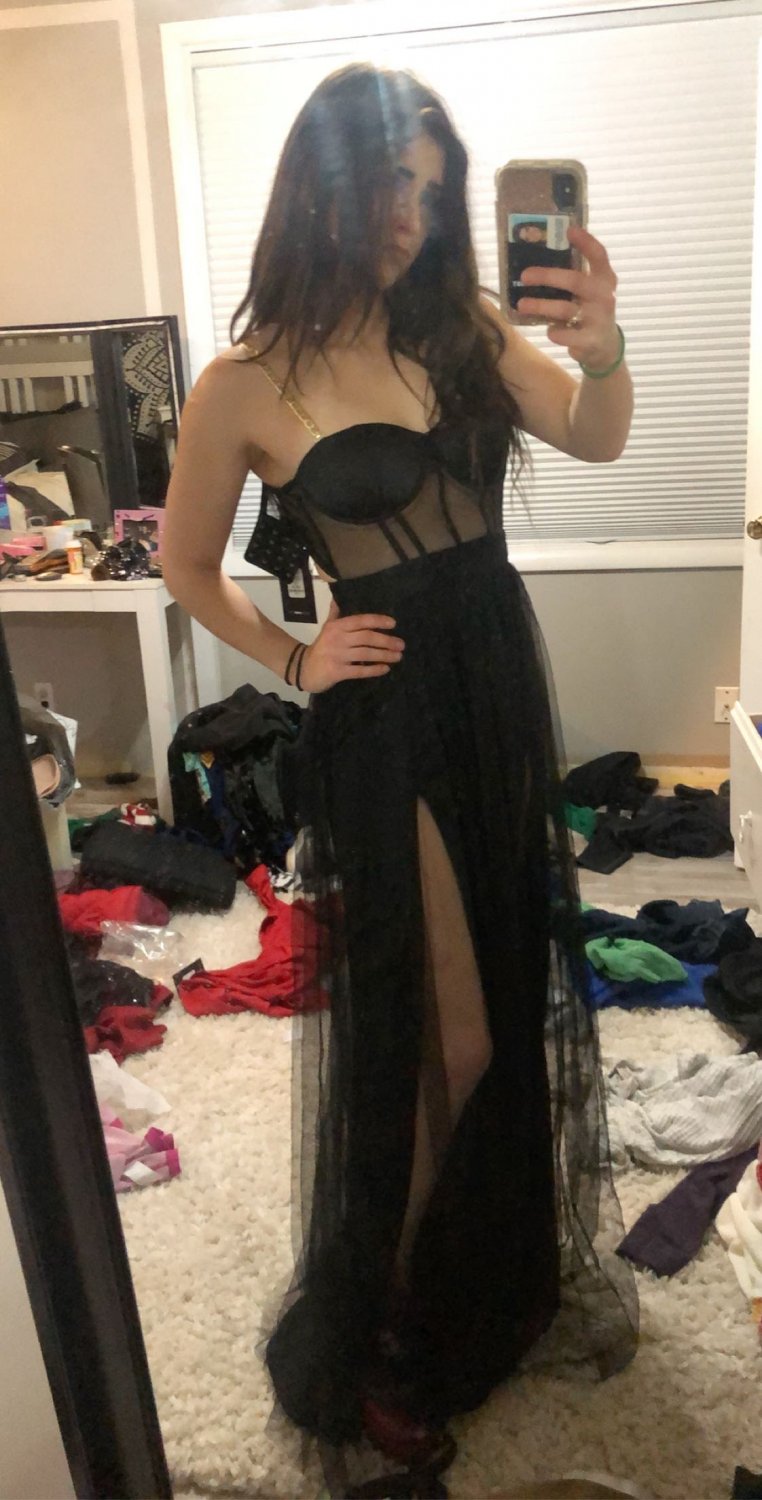 Sexy Emily Exposed! #dxMCrUDB