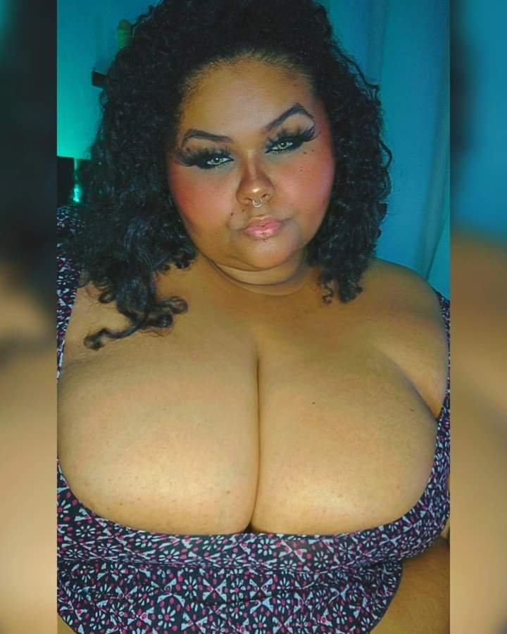 Random chicks 21 #tDvXSiH5