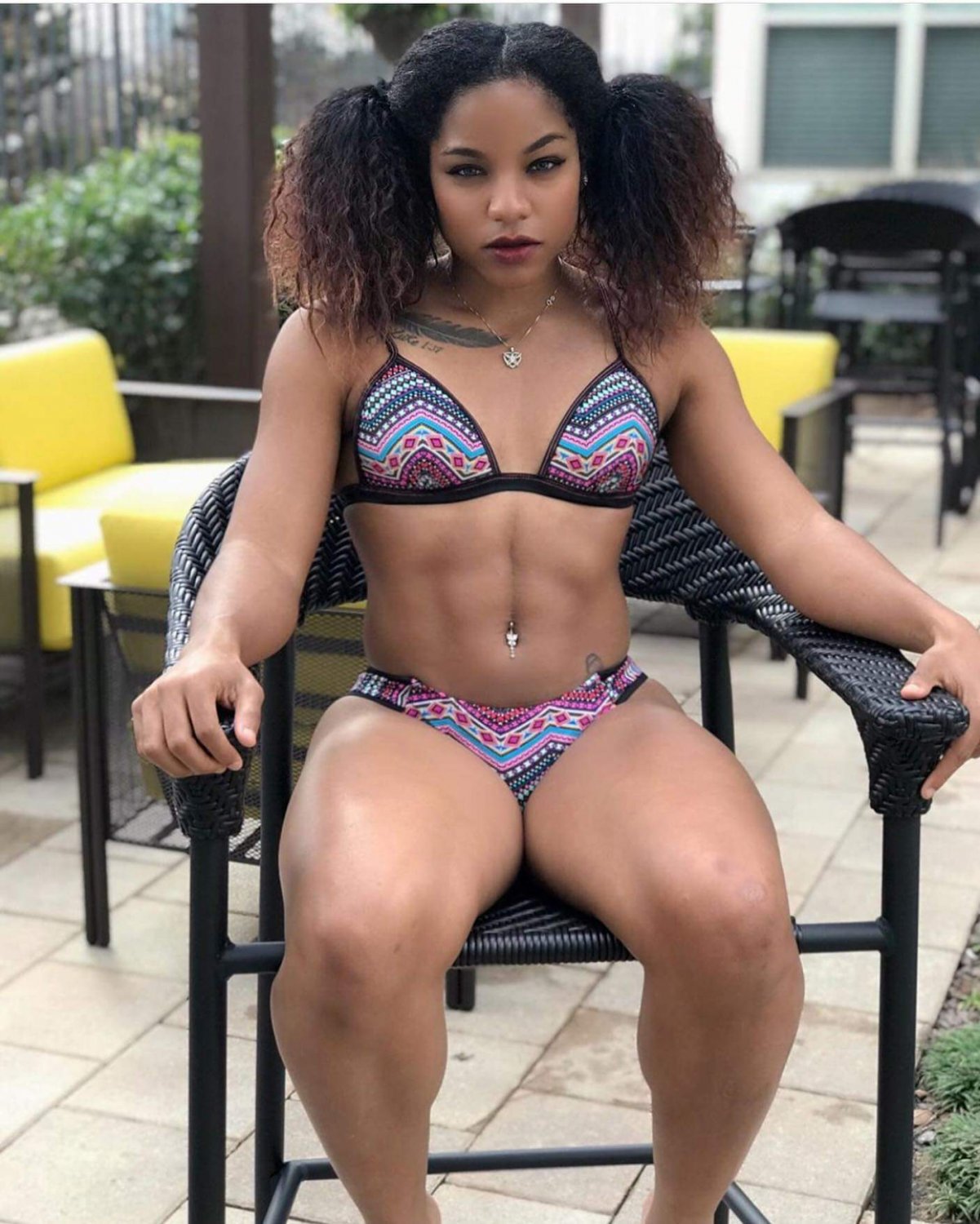 Ebony beauties #JS24531e