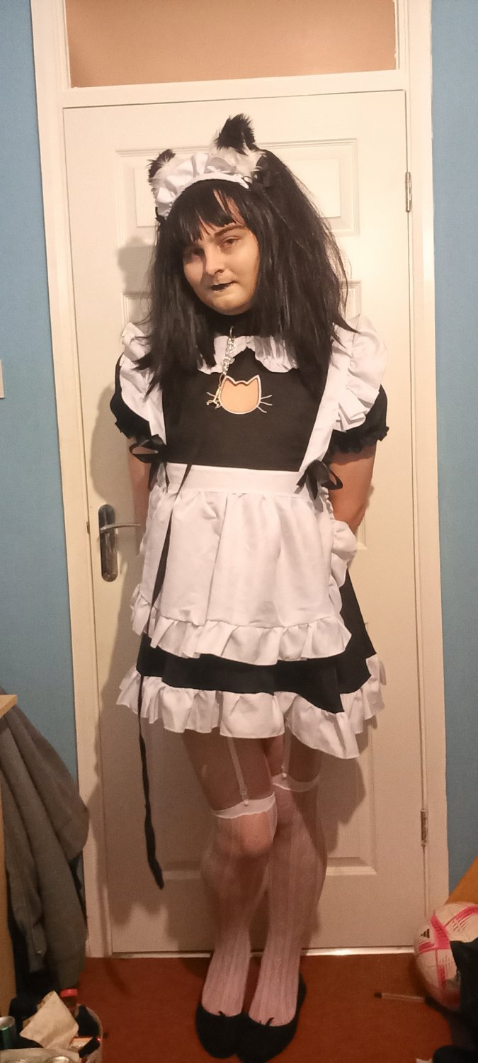Cute sissy maid for exposure msg me on kik sissygurl4567 #i0xGqthA