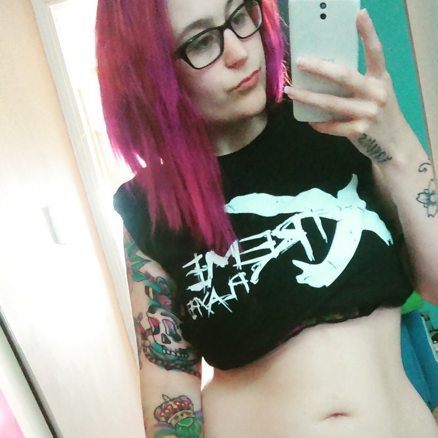Berlin High School Teacher Tits out #UpkMhcA9