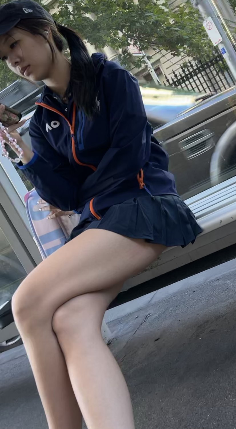 Upskirt asian tennis professional player #uIO2agAL
