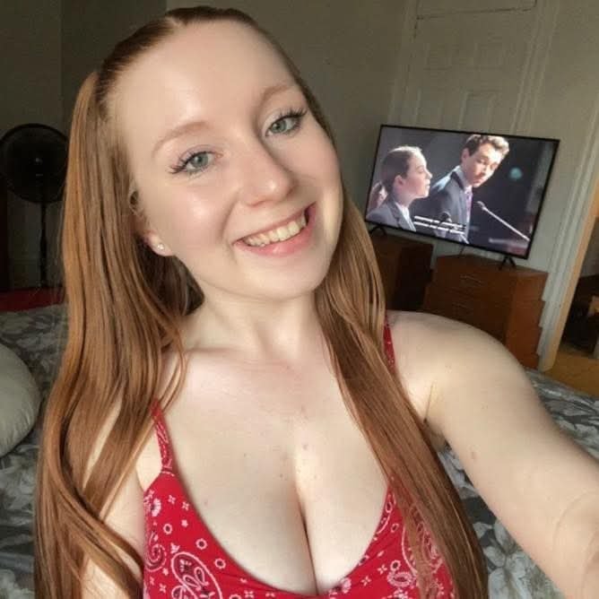 Chick from Newark NY with huge tits #PpF8poRT