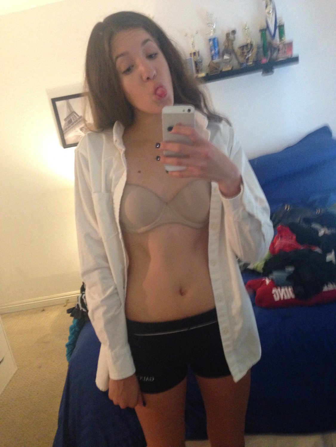 Alex's sexy gf  selfies #R5sttRRx