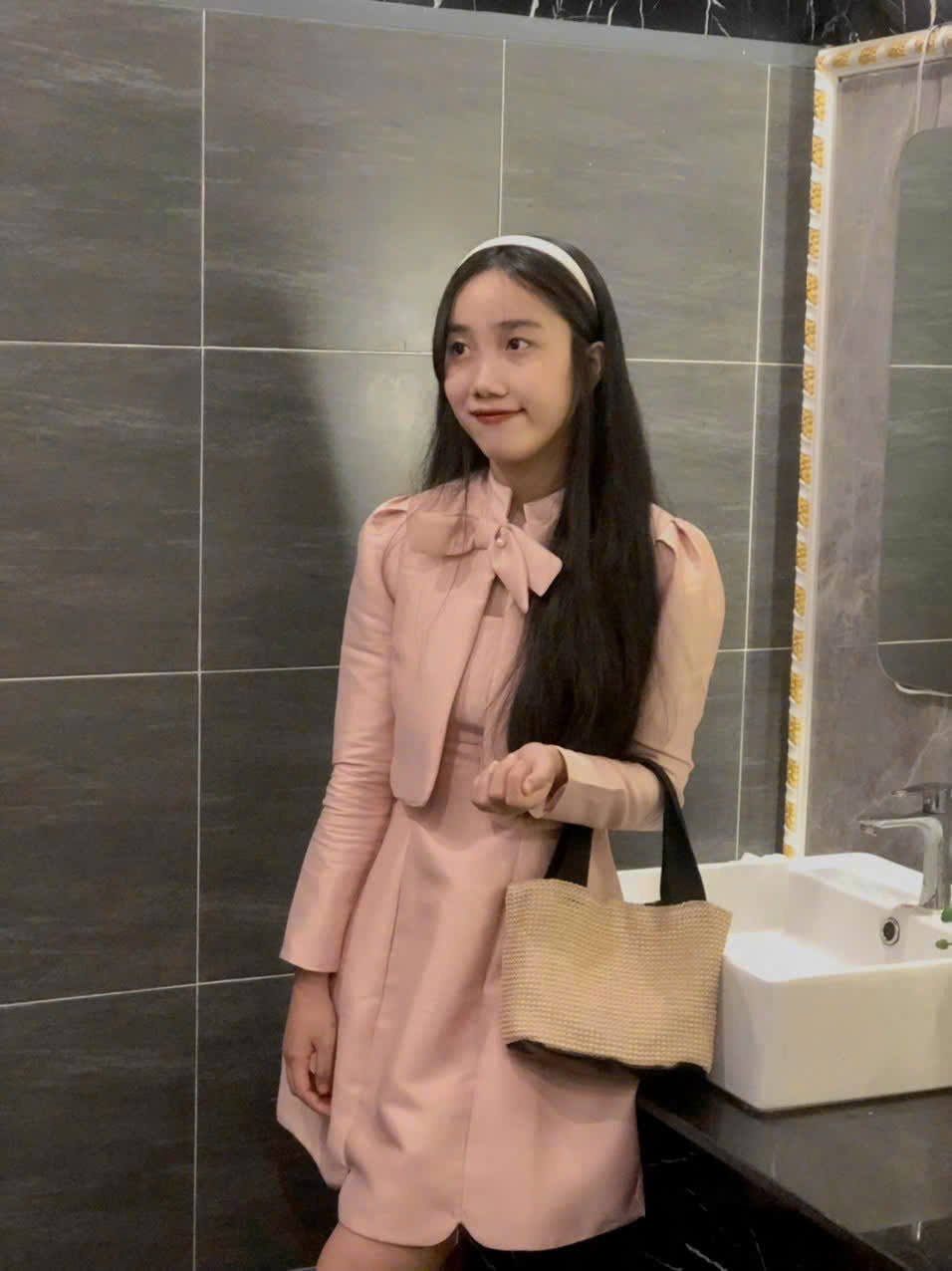 underess  con đĩ đoàn viên kiều trinh 2k4 - slut girl #JUxFEnSK