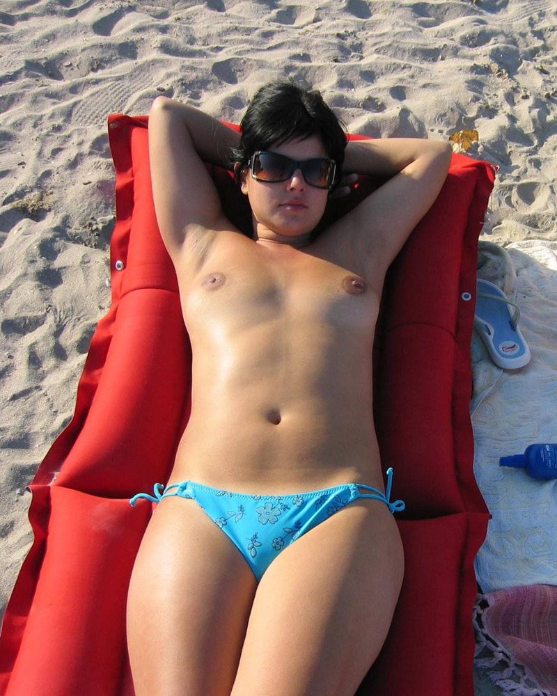 Flat Chests 2 #DOmMyDT0